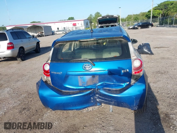 2012 Toyota Prius c One with VIN JTDKDTB34C1026833, listed as a IAAI auction lot 42001552 with 224,426 mi miles. Bid and sale history available at carsss.com. Image 16.