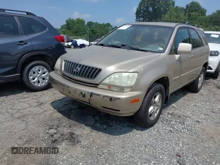 2002 Lexus RX 300 with VIN JTJHF10U620271641, listed as a IAAI auction lot 42681622 with 225,526 mi miles and . Bid and sale history available at DreamBid. Image 2.