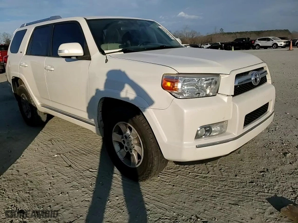 2010 Toyota 4Runner SR5 with VIN JTEZU5JR1A5001647, listed as a Copart auction lot 47076585 with 205,972 mi miles and Clean Title. Bid and sale history available at carsss.com. Image 11.