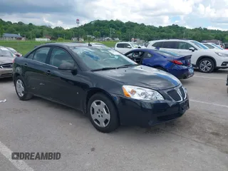 2008 Pontiac G6 1SV Value Leader z VIN 1G2ZF57B984250310, wystawiony jako IAAI lot #42248558 z przebiegiem 119 011 mil mil oraz . Historia ofert i sprzedaży dostępna na DreamBid. Obrazek 1.