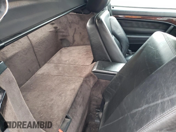 1997 Mercedes-Benz SL 500 z VIN WDBFA63F5VF145337, wystawiony jako Copart lot #79991204 z przebiegiem 134 424 mil mil oraz Szkoda całkowita • Salvage title. Historia ofert i sprzedaży dostępna na DreamBid. Obrazek 10.