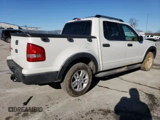 2010 Ford Explorer Sport Trac XLT z VIN 1FMEU3BE5AUA38530, wystawiony jako Copart lot #46987525 z przebiegiem 132 432 mil mil oraz Szkody całkowita. Historia ofert i sprzedaży dostępna na DreamBid. Obrazek 3.