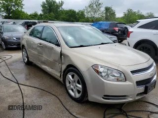 2009 Chevrolet Malibu 1LS with VIN 1G1ZG57BX9F131723, listed as a Copart auction lot 54502774 with 224,252 mi miles and Salvage Title. Bid and sale history available at DreamBid. Image 4.