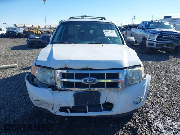 2008 Ford Escape XLT with VIN 1FMCU93178KA09476, listed as a IAAI auction lot 41556200 with 190,149 mi miles. Bid and sale history available at carsss.com. Image 12.