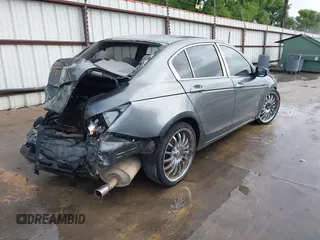 2008 Honda Accord LX z VIN JHMCP26348C033551, wystawiony jako IAAI lot #39023793 z przebiegiem 213 053 mil mil oraz . Historia ofert i sprzedaży dostępna na DreamBid. Obrazek 4.