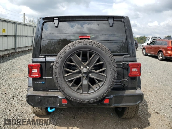 2024 Jeep Wrangler High Altitude z VIN 1C4RJXU62RW115897, wystawiony jako Copart lot #71614154 z przebiegiem 18 054 mil mil oraz Szkoda całkowita • Salvage title. Historia ofert i sprzedaży dostępna na DreamBid. Obrazek 6.