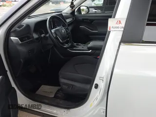 2023 Toyota Highlander Hybrid LE with VIN 5TDBBRCH1PS570363, listed as a IAAI auction lot 42436974 with Not provided miles and . Bid and sale history available at DreamBid. Image 6.