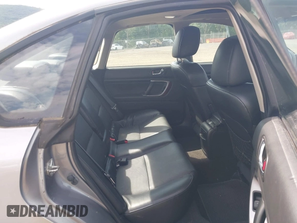 2008 Subaru Legacy Limited с VIN 4S3BL626987225119, выставлен на аукционе IAAI как лот 42632153 с пробегом 90 147 миль миль и . История ставок и продаж доступна на DreamBid. Изображение 8.
