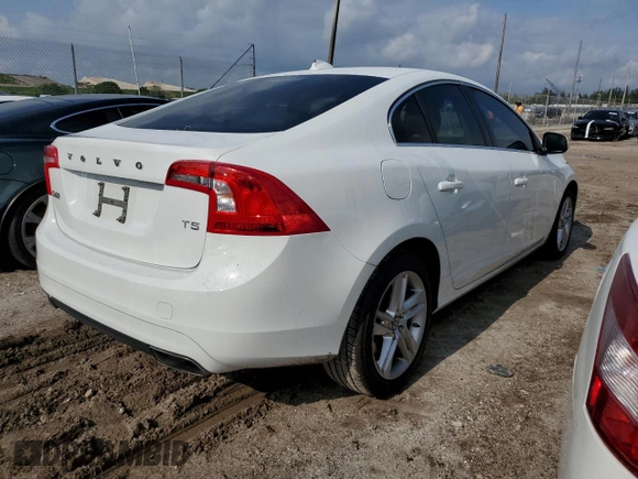 2015 Volvo S60 T5 Drive-E Premier with VIN YV140MFB0F1317291, listed as a Copart auction lot 49620273 with 47,927 mi miles. Bid and sale history available at carsss.com. Image 3.