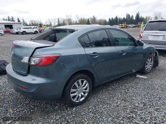 2012 Mazda Mazda3 i Sport with VIN JM1BL1UF5C1528944, listed as a IAAI auction lot 41935087 with 115,983 mi miles. Bid and sale history available at carsss.com. Image 4.