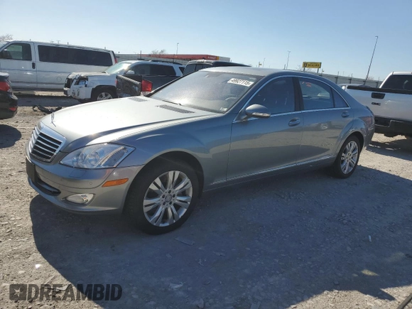 2009 Mercedes-Benz S 550 z VIN WDDNG86X09A245849, wystawiony jako Copart lot #49927115 z przebiegiem 87 093 mil mil oraz Czysty tytuł • Clean title. Historia ofert i sprzedaży dostępna na DreamBid. Obrazek 1.