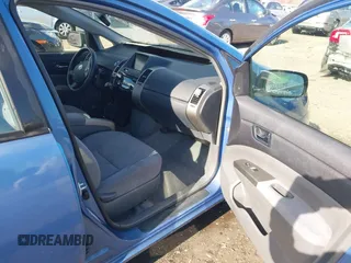 2006 Toyota Prius with VIN JTDKB20U167073069, listed as a IAAI auction lot 41886556 with 122,945 mi miles. Bid and sale history available at carsss.com. Image 5.