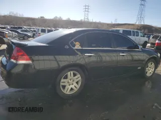 2006 Chevrolet Impala SS with VIN 2G1WD58CX69268362, listed as a Copart auction lot 43990915 with 195,921 mi miles and Salvage Title. Bid and sale history available at DreamBid. Image 3.