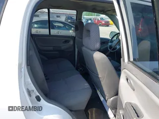 2003 Chevrolet Tracker z VIN 2CNBJ13C236911259, wystawiony jako IAAI lot #42447129 z przebiegiem 122 370 mil mil oraz . Historia ofert i sprzedaży dostępna na DreamBid. Obrazek 8.