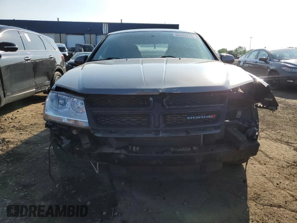 2013 Dodge Avenger SXT z VIN 1C3CDZCB2DN540451, wystawiony jako Copart lot #60446275 z przebiegiem 158 470 mil mil oraz Czysty tytuł • Clean title. Historia ofert i sprzedaży dostępna na DreamBid. Obrazek 5.