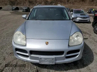 2006 Porsche Cayenne with VIN WP1AA29P96LA23392, listed as a Copart auction lot 49553715 with 222,086 mi miles and Clean Title. Bid and sale history available at carsss.com. Image 5.