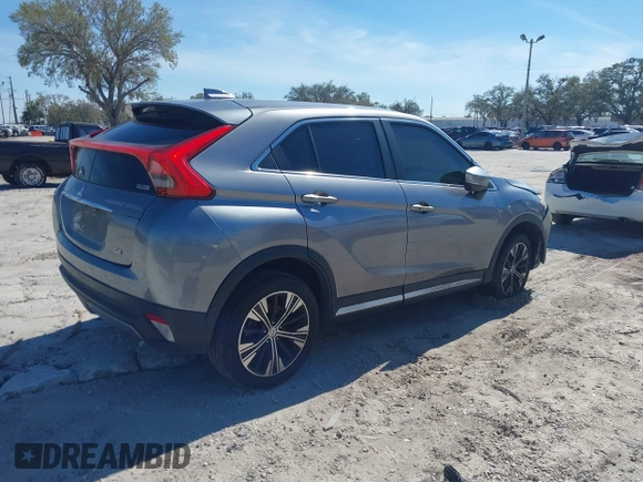 2018 Mitsubishi Eclipse Cross SE with VIN JA4AT5AAXJZ067647, listed as a IAAI auction lot 41622320 with 120,327 mi miles and . Bid and sale history available at DreamBid. Image 4.