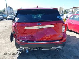 2020 Ford Explorer Platinum with VIN 1FM5K8HCXLGA82209, listed as a IAAI auction lot 41823764 with 52,016 mi miles. Bid and sale history available at carsss.com. Image 17.