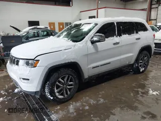 2017 Jeep Grand Cherokee Limited with VIN 1C4RJFBG3HC760581, listed as a IAAI auction lot 41070420 with 103,385 mi miles. Bid and sale history available at carsss.com. Image 2.