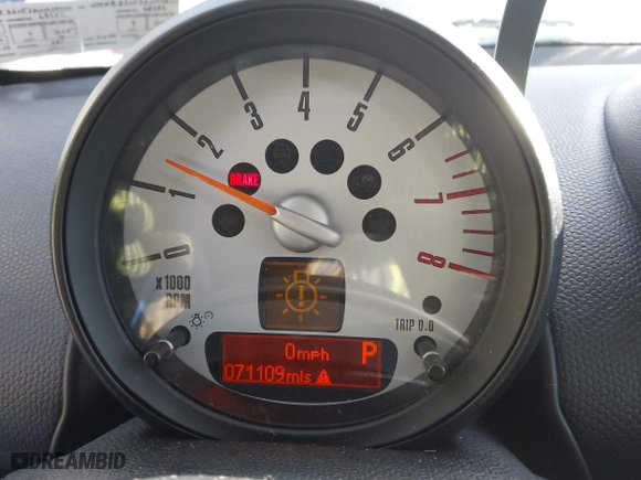 2013 MINI Cooper Countryman with VIN WMWZB3C53DWM08700, listed as a IAAI auction lot 41402093 with 71,109 mi miles. Bid and sale history available at carsss.com. Image 7.