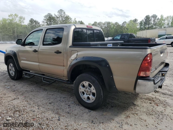2007 Toyota Tacoma PreRunner with VIN 5TEJU62N27Z400219, listed as a Copart auction lot 53296555 with 286,252 mi miles and Clean Title. Bid and sale history available at carsss.com. Image 2.