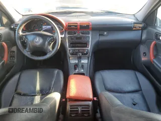 2004 Mercedes-Benz C 230 Kompressor with VIN WDBRF40JX4F464601, listed as a Copart auction lot 87904995 with 175,604 mi miles and Salvage Title. Bid and sale history available at DreamBid. Image 8.