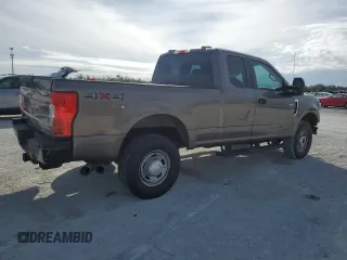 2022 Ford F-250 XL with VIN 1FT8X2BT4NEE14085, listed as a Copart auction lot 89144765 with 95,321 mi miles and Salvage Title. Bid and sale history available at DreamBid. Image 3.