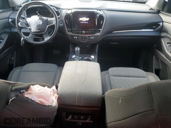 2020 Chevrolet Traverse LT Cloth with VIN 1GNEVGKW7LJ190290, listed as a Copart auction lot 69182974 with 33,801 mi miles and Salvage Title. Bid and sale history available at carsss.com. Image 8.