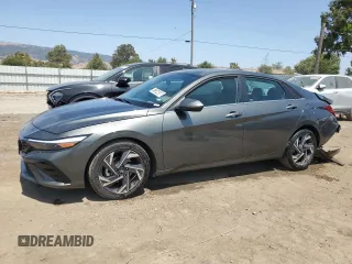 2025 Hyundai Elantra SEL Convenience z VIN KMHLS4DG8SU903364, wystawiony jako Copart lot #61254655 z przebiegiem 9 429 mil mil oraz Czysty tytuł • Clean title. Historia ofert i sprzedaży dostępna na DreamBid. Obrazek 1.
