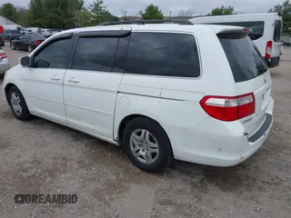 2006 Honda Odyssey EX-L with VIN 5FNRL38646B074198, listed as a IAAI auction lot 41926168 with 146,433 mi miles. Bid and sale history available at carsss.com. Image 3.