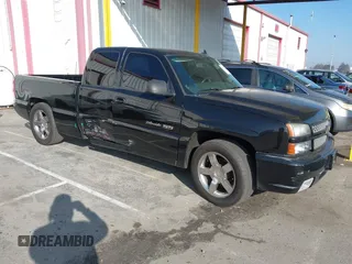 2006 Chevrolet Silverado SS z VIN 2GCEC19N961345767, wystawiony jako IAAI lot #41634329 z przebiegiem 188 737 mil mil oraz . Historia ofert i sprzedaży dostępna na DreamBid. Obrazek 1.