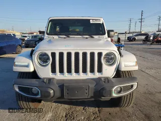 2021 Jeep Wrangler Unlimited Sahara с VIN 1C4JJXP60MW800921, выставлен на аукционе Copart как лот 46296935 с пробегом 28 474 миль миль и Списание • Salvage title. История ставок и продаж доступна на DreamBid. Изображение 5.