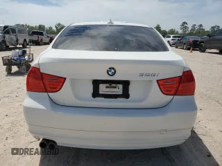 2011 BMW 3 Series 328i with VIN WBAPH7G59BNN07712, listed as a Copart auction lot 53477955 with 88,400 mi miles and Salvage Title. Bid and sale history available at carsss.com. Image 6.
