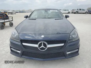 2015 Mercedes-Benz SLK 250 с VIN WDDPK4HAXFF098009, выставлен на аукционе Copart как лот 47493835 с пробегом 27 236 миль миль и Списание • Salvage title. История ставок и продаж доступна на DreamBid. Изображение 5.