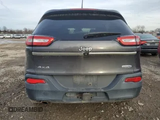 2015 Jeep Cherokee Latitude с VIN 1C4PJMCB8FW606345, выставлен на аукционе Copart как лот 45008765 с пробегом 186 954 миль миль и Списание • Salvage title. История ставок и продаж доступна на DreamBid. Изображение 6.