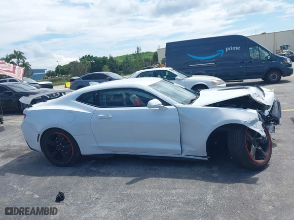 2017 Chevrolet Camaro 2LT with VIN 1G1FD1RS3H0215353, listed as a IAAI auction lot 40381335 with 86,274 mi miles. Bid and sale history available at carsss.com. Image 13.