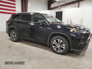 2021 Toyota Highlander XLE with VIN 5TDHZRBH0MS063991, listed as a Copart auction lot 52595065 with Not provided miles and Salvage title. Bid and sale history available at DreamBid. Image 4.