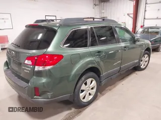 2012 Subaru Outback 3.6R Limited with VIN 4S4BRDKC0C2221163, listed as a IAAI auction lot 42132025 with 171,126 mi miles. Bid and sale history available at carsss.com. Image 4.