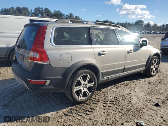 2014 Volvo XC70 T6 with VIN YV4902BZXE1178267, listed as a Copart auction lot 83909554 with 155,727 mi miles and Clean Title. Bid and sale history available at DreamBid. Image 3.