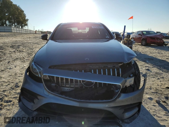 2019 Mercedes-Benz E 450 with VIN WDDZF6JB8KA554401, listed as a Copart auction lot 87548445 with 72,366 mi miles and Salvage Title. Bid and sale history available at DreamBid. Image 5.