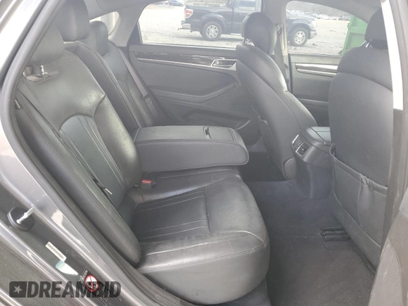 2015 Hyundai Genesis 3.8L with VIN KMHGN4JE7FU050716, listed as a Copart auction lot 49271475 with 175,931 mi miles and Clean Title. Bid and sale history available at carsss.com. Image 10.