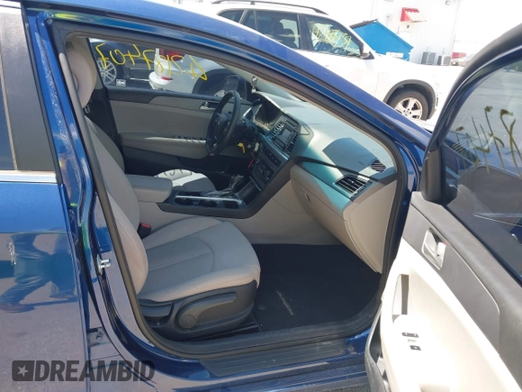 2015 Hyundai Sonata 2.4L SE with VIN 5NPE24AF0FH124081, listed as a IAAI auction lot 42187407 with 166,910 mi miles. Bid and sale history available at carsss.com. Image 5.