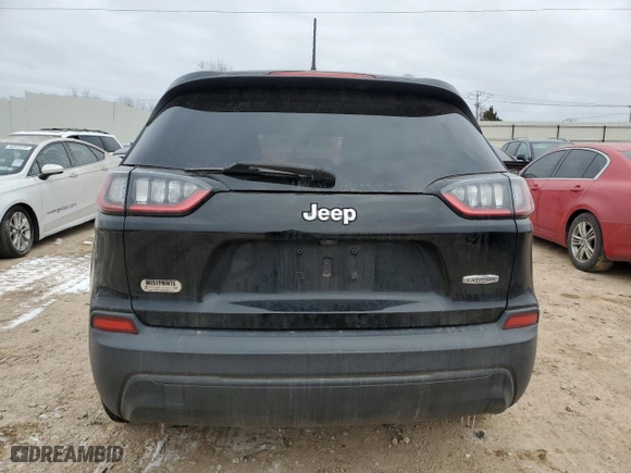 2019 Jeep Cherokee Latitude with VIN 1C4PJLCBXKD428521, listed as a Copart auction lot 46056055 with 139,937 mi miles and Salvage Title. Bid and sale history available at carsss.com. Image 6.