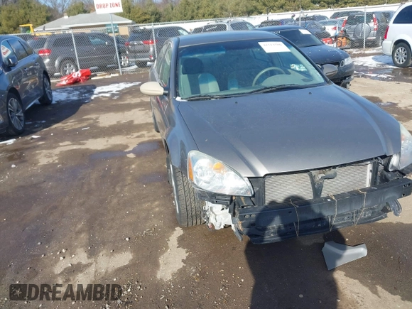 2002 Nissan Altima S with VIN 1N4AL11D72C181432, listed as a IAAI auction lot 41513586 with 0 mi miles. Bid and sale history available at carsss.com. Image 1.
