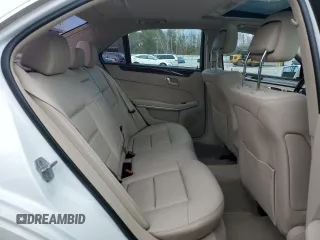 2015 Mercedes-Benz E-Class E 350 Luxury with VIN WDDHF8JB5FB104521, listed as a Copart auction lot 52475135 with 99,385 mi miles and Clean Title. Bid and sale history available at carsss.com. Image 10.
