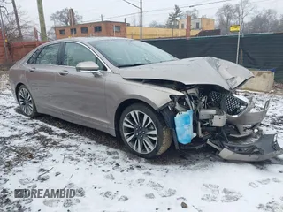 2019 Lincoln MKZ Reserve II z VIN 3LN6L5F91KR613327, wystawiony jako IAAI lot #41440445 z przebiegiem 36 848 mil mil oraz . Historia ofert i sprzedaży dostępna na DreamBid. Obrazek 1.