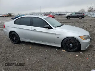 2008 BMW 3 Series 335i z VIN WBAVB73598KY62632, wystawiony jako Copart lot #50238765 z przebiegiem Nie podano mil oraz Nie do naprawy • Non repairable. Historia ofert i sprzedaży dostępna na DreamBid. Obrazek 4.