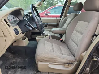 2005 Ford Explorer Sport Trac XLS with VIN 1FMZU67K95UA13377, listed as a Copart auction lot 63669845 with 123,676 mi miles and Clean title. Bid and sale history available at DreamBid. Image 7.