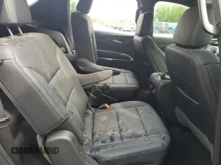 2025 Chevrolet Traverse FWD LT with VIN 1GNERGRS9SJ155904, listed as a Copart auction lot 55755085 with 7,715 mi miles and Salvage title. Bid and sale history available at DreamBid. Image 11.