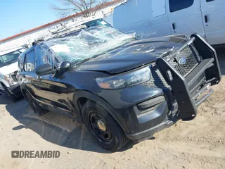 2021 Ford Police Interceptor Utility z VIN 1FM5K8AB8MGB61560, wystawiony jako IAAI lot #41826341 z przebiegiem Nie podano mil oraz . Historia ofert i sprzedaży dostępna na DreamBid. Obrazek 1.